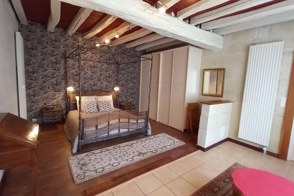 Le Logis De La Tour Villa Лудан Екстериор снимка